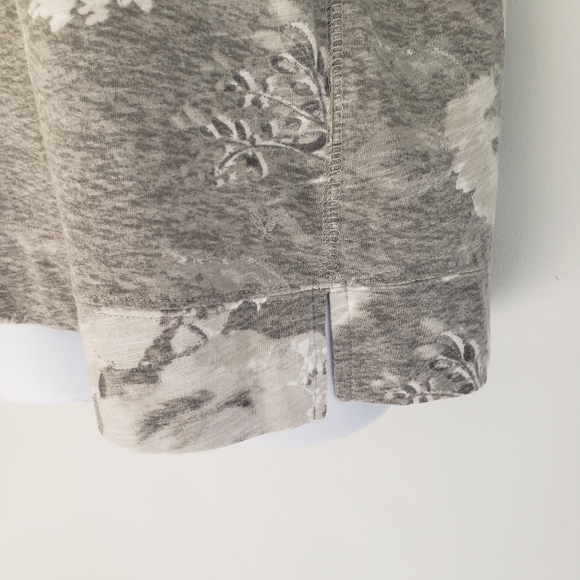 American Eagle Top - Picture 4 of 5